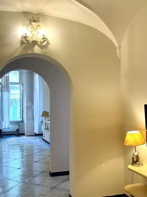 Magnifico Appartamento Del 400 L'Elisir D'Amore Genoa Italy