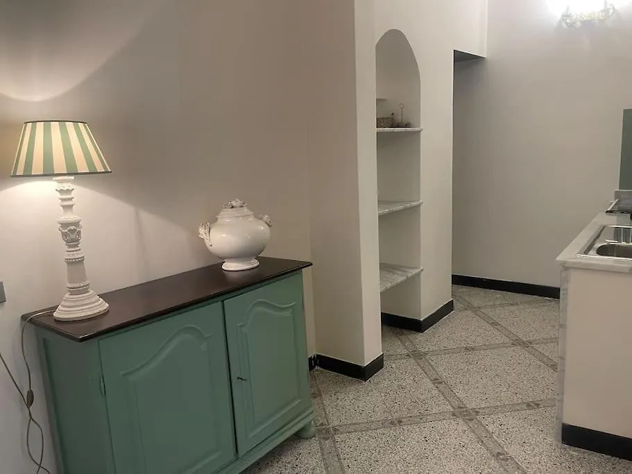 Apartment Magnifico Appartamento Del 400 L'Elisir D'Amore Genoa