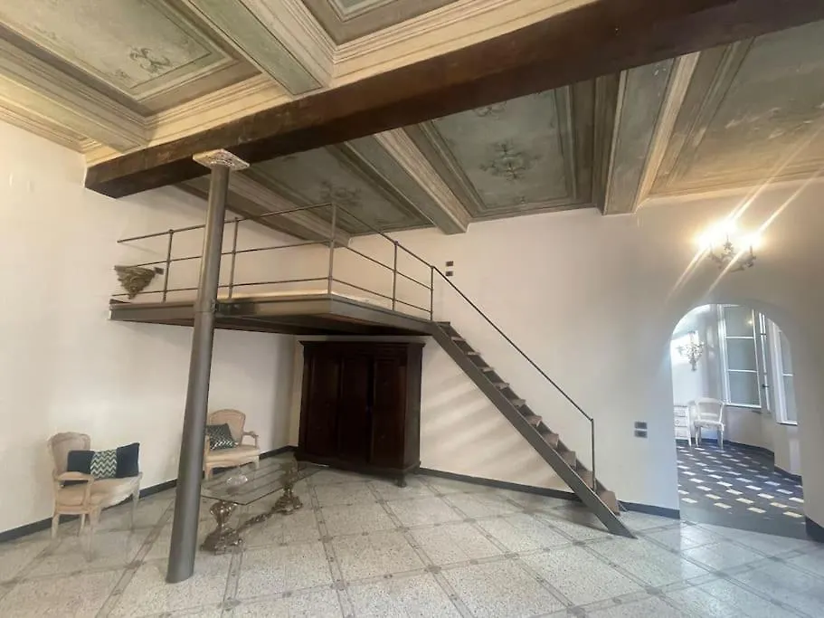Magnifico Appartamento Del 400 L'Elisir D'Amore Genoa 0*,  Italy