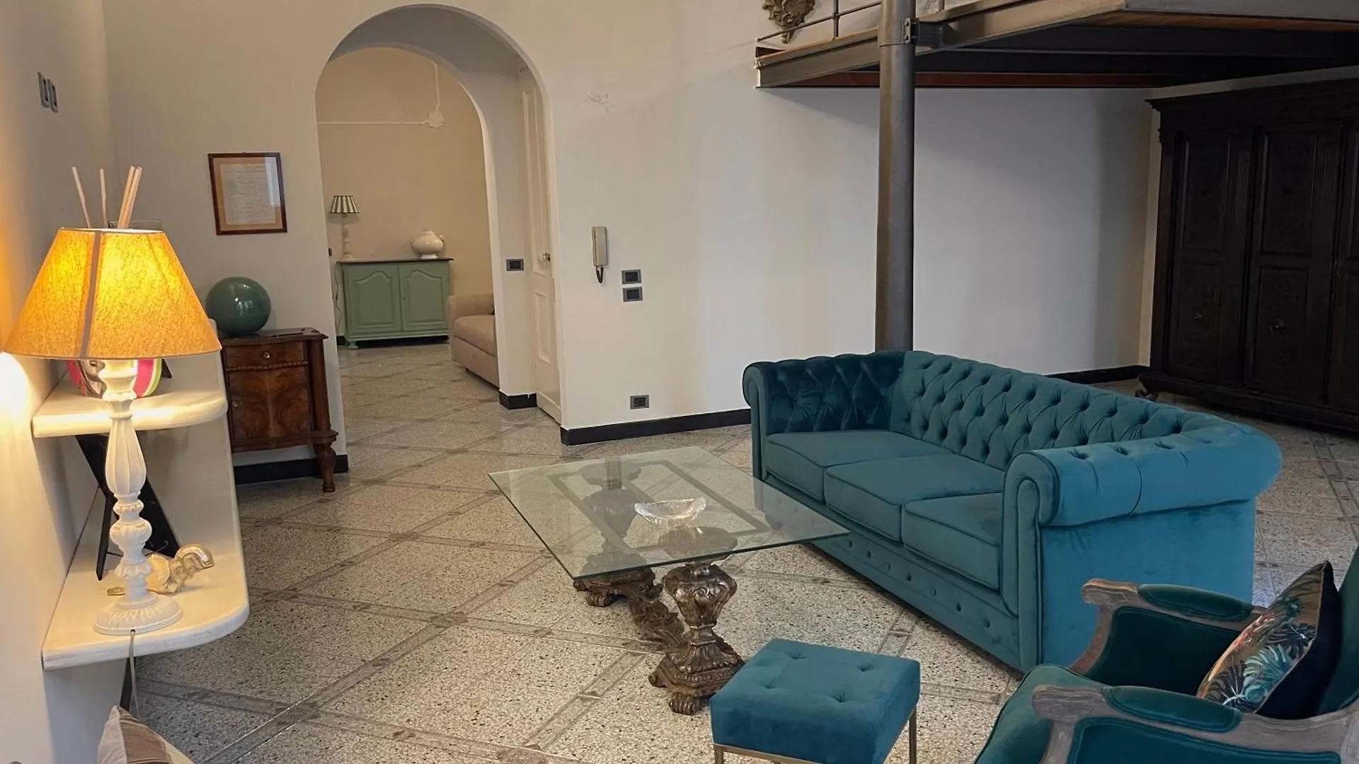 Apartment Magnifico Appartamento Del 400 L'Elisir D'Amore Genoa