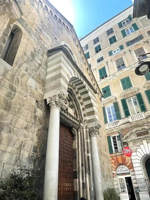Apartment Magnifico Appartamento Del 400 L'Elisir D'Amore Genoa