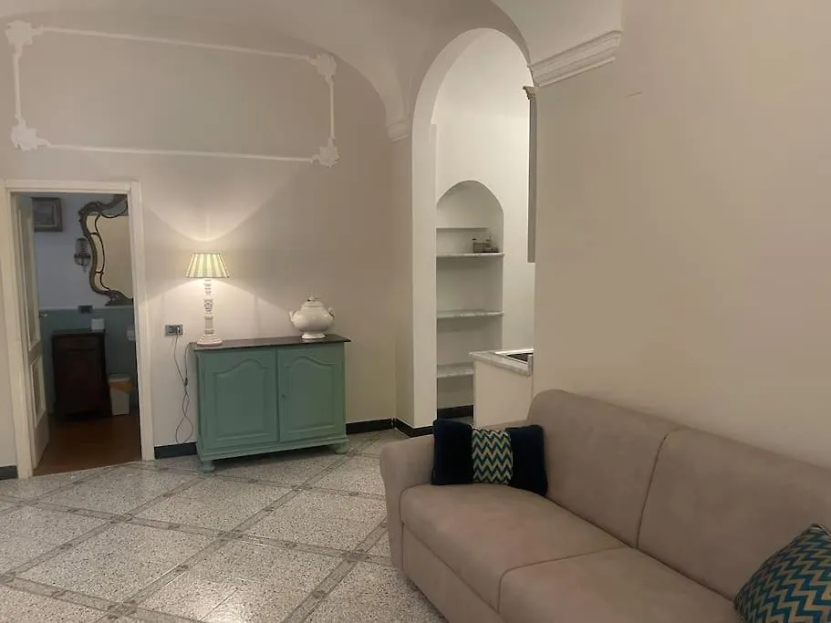 Magnifico Appartamento Del 400 L'Elisir D'Amore Genoa 0*,