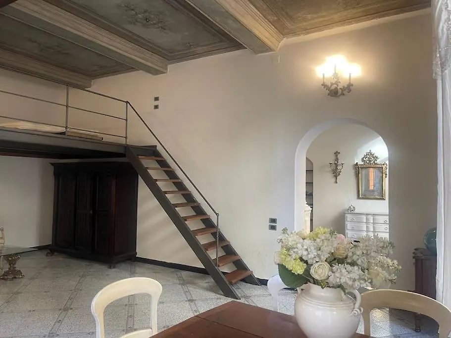 Magnifico Appartamento Del 400 L'Elisir D'Amore Genoa Apartment